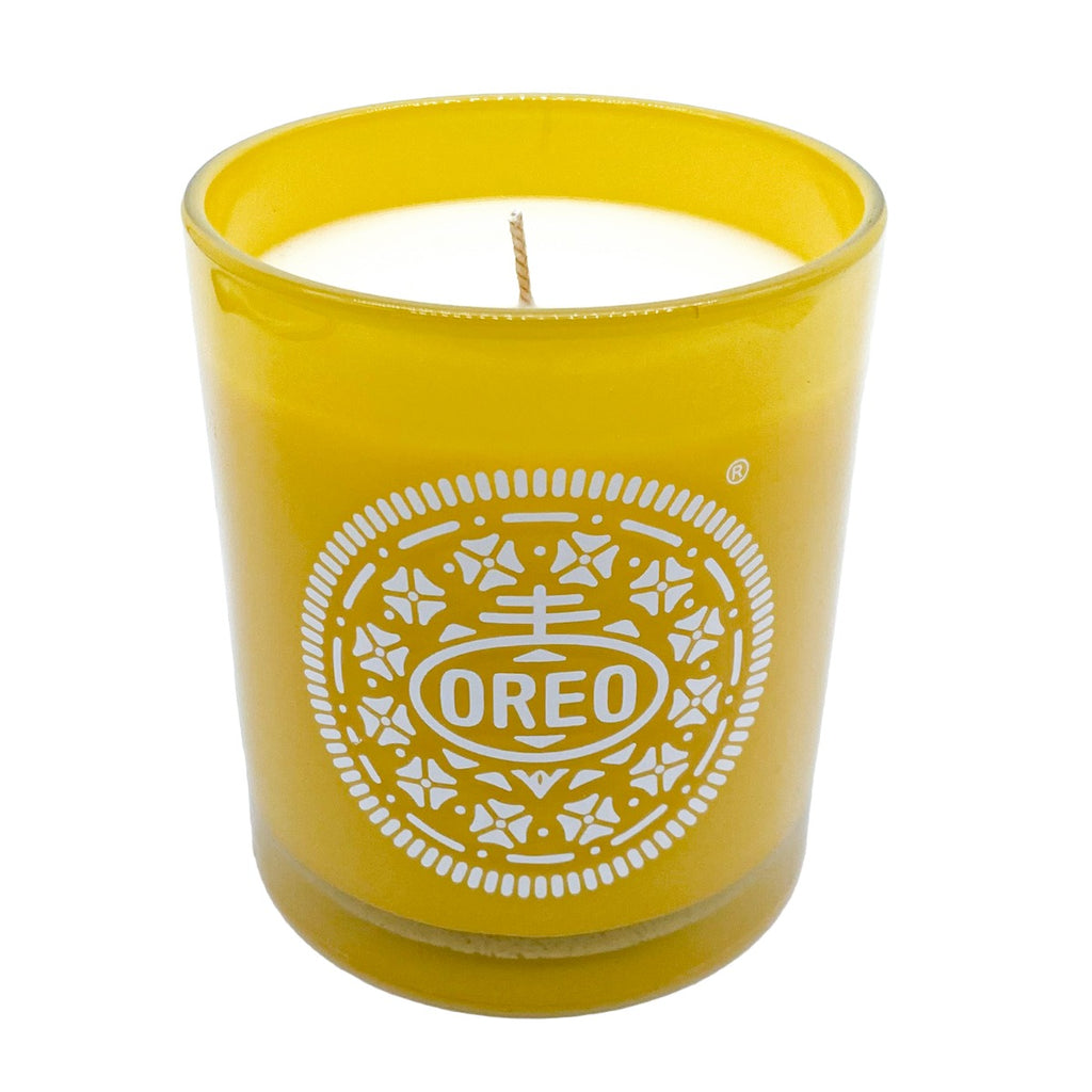 https://itsugar.com/cdn/shop/files/oreo_candle__vanilla_open_1024x1024.jpg?v=1698097229